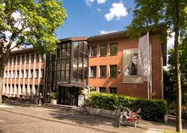 جامعة سي بي اس للعلوم التطبيقية